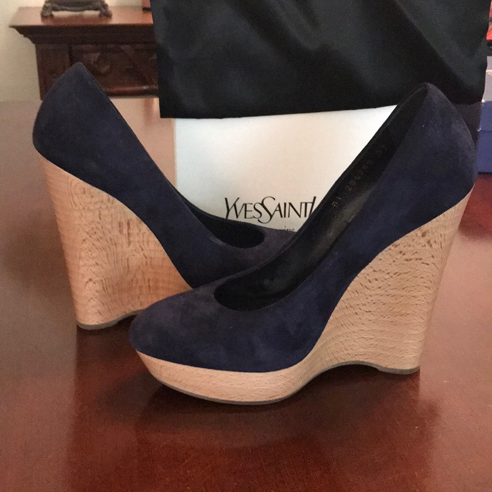 Platform Wedge Pump - image 2